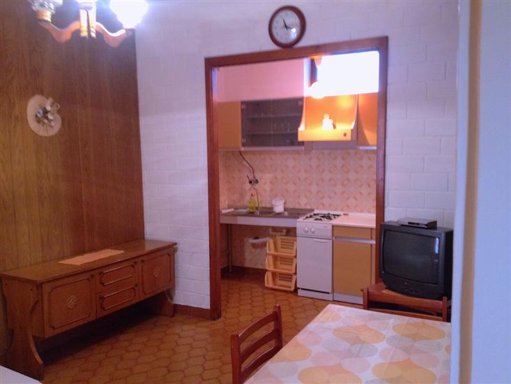 Apartment A1, for 5 persons