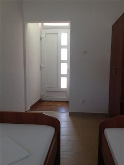 Apartment A2, for 7 persons