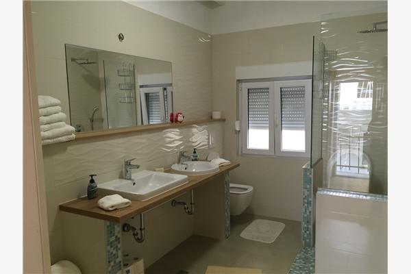 Apartment A2, for 7 persons