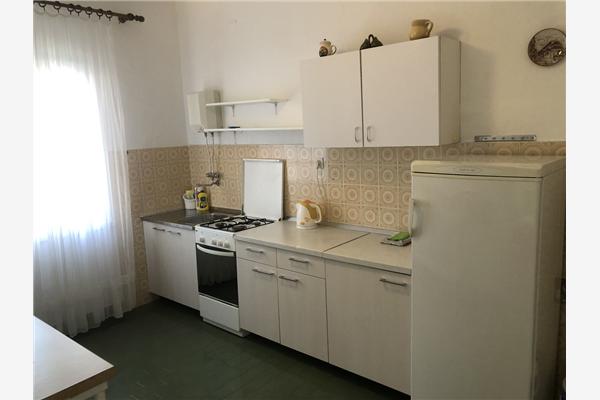Apartment A2, for 7 persons