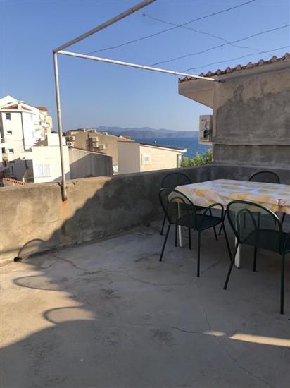 Apartment A2, for 7 persons