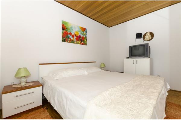 Apartman A2, na 4 osebe
