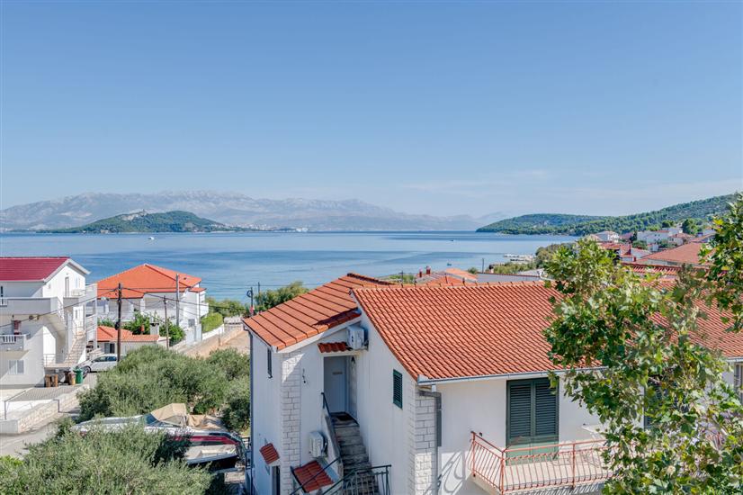 Apartments Deepwater