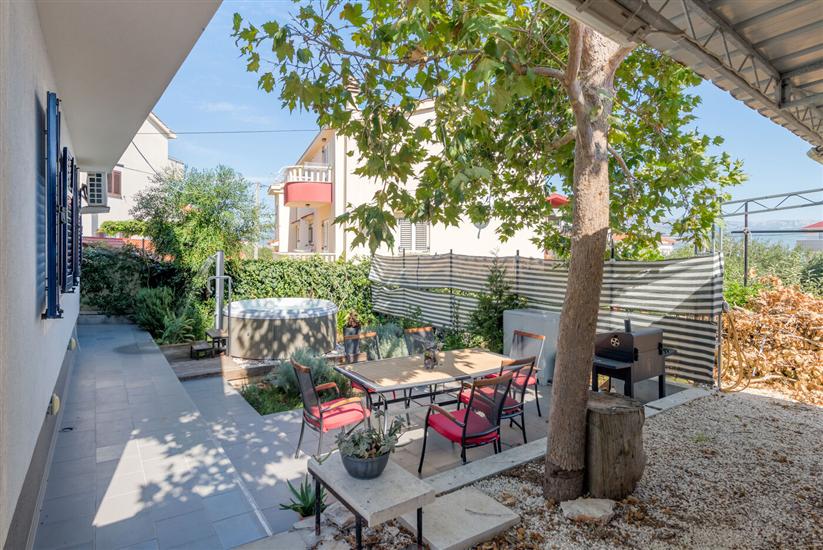 Apartments Deepwater