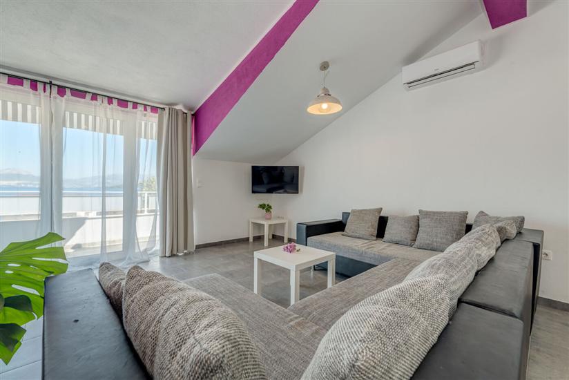 Apartment A2, for 4 persons