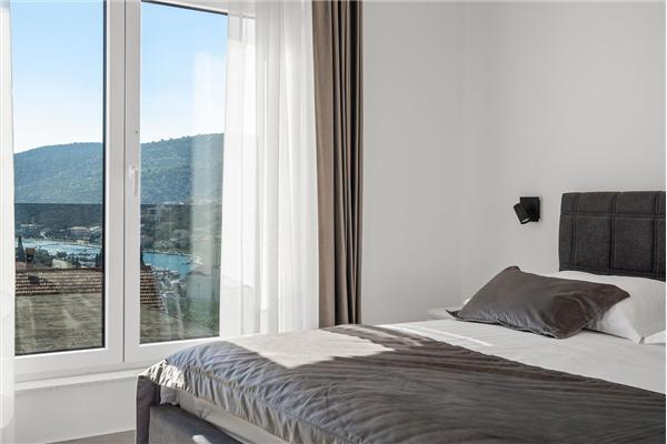 House K1, for 10 persons