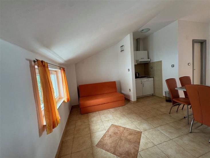 Apartment A4, for 4 persons