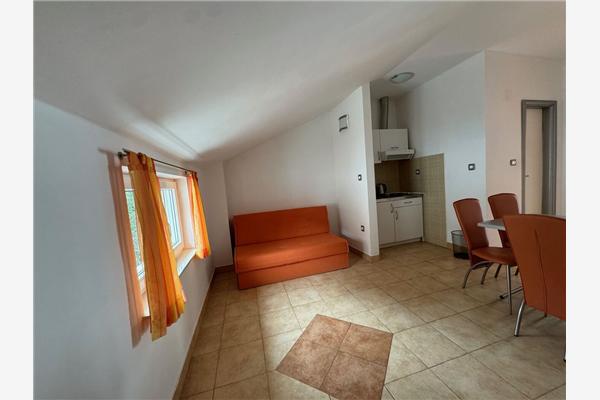 Apartment A4, for 4 persons