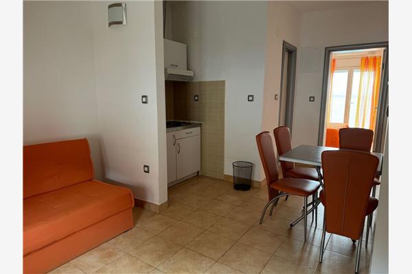 Apartment A4, for 4 persons