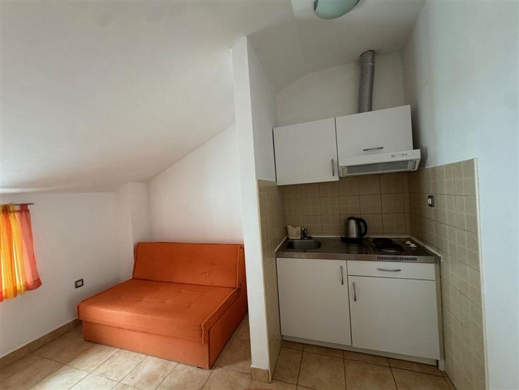 Apartment A4, for 4 persons