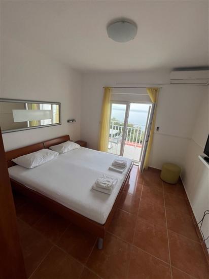 Apartment A5, for 4 persons