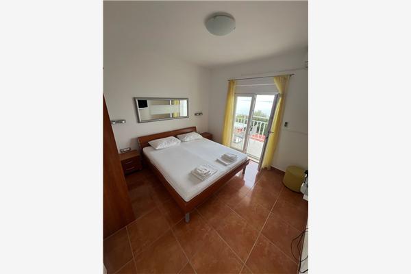 Apartment A5, for 4 persons