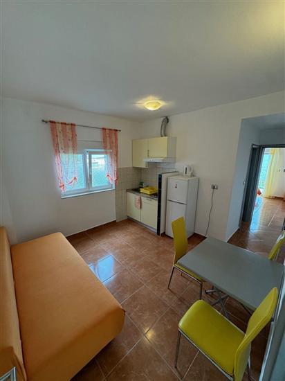 Apartment A6, for 4 persons
