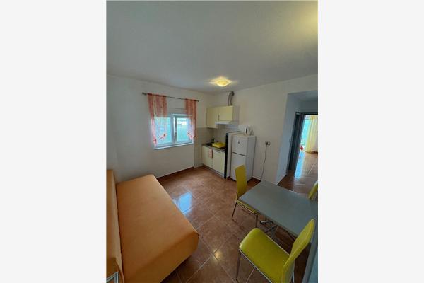 Apartment A6, for 4 persons