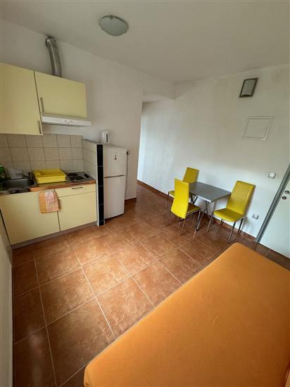 Apartment A6, for 4 persons