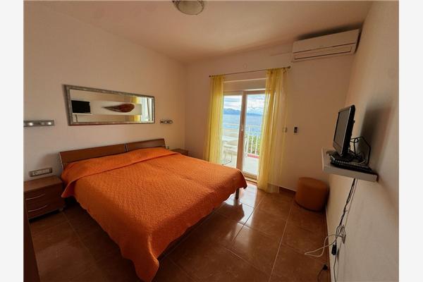 Apartment A6, for 4 persons