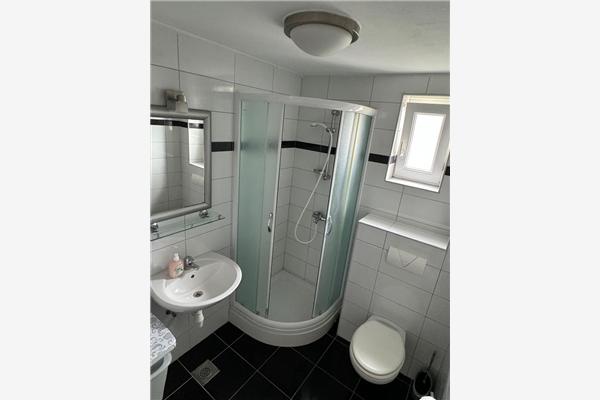 Apartment A6, for 4 persons