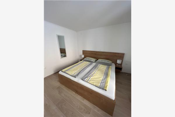 Apartment A1, for 5 persons