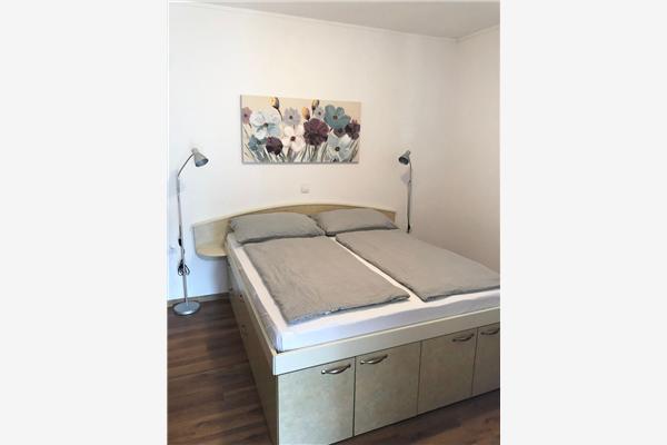 Apartment A2, for 7 persons