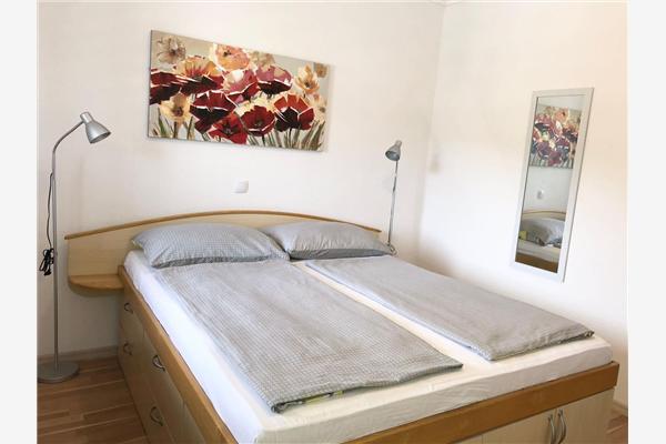 Apartment A2, for 7 persons