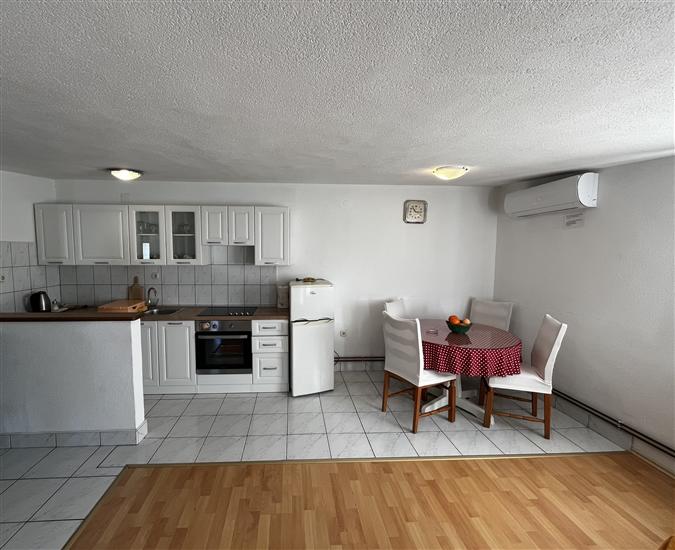 Apartment A1, for 3 persons