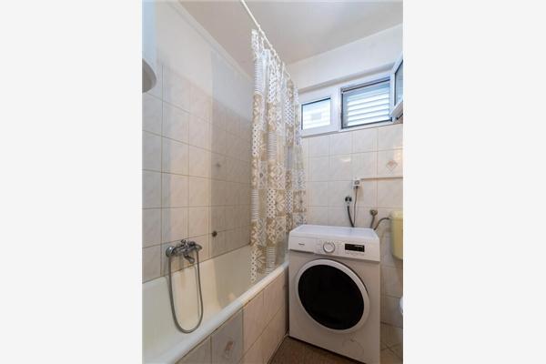 Apartment A3, for 6 persons