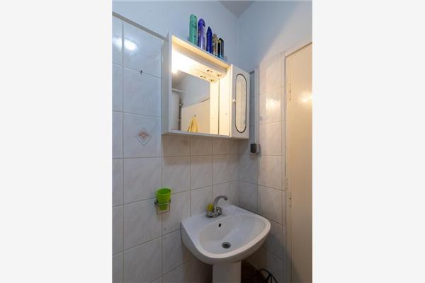 Apartment A3, for 6 persons