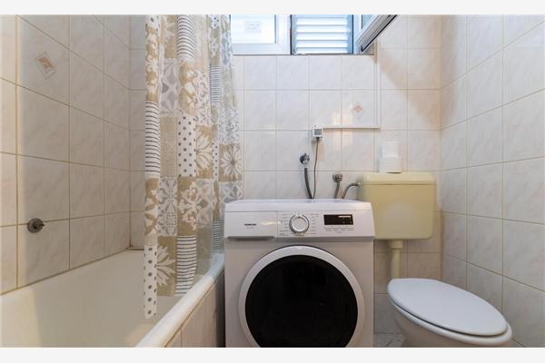 Apartment A3, for 6 persons