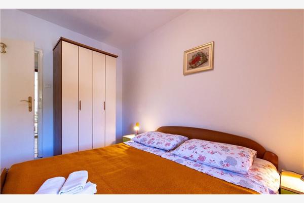 Apartment A3, for 6 persons