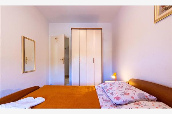 Apartment A3, for 6 persons
