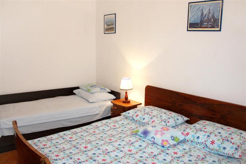 Apartment A3, for 6 persons