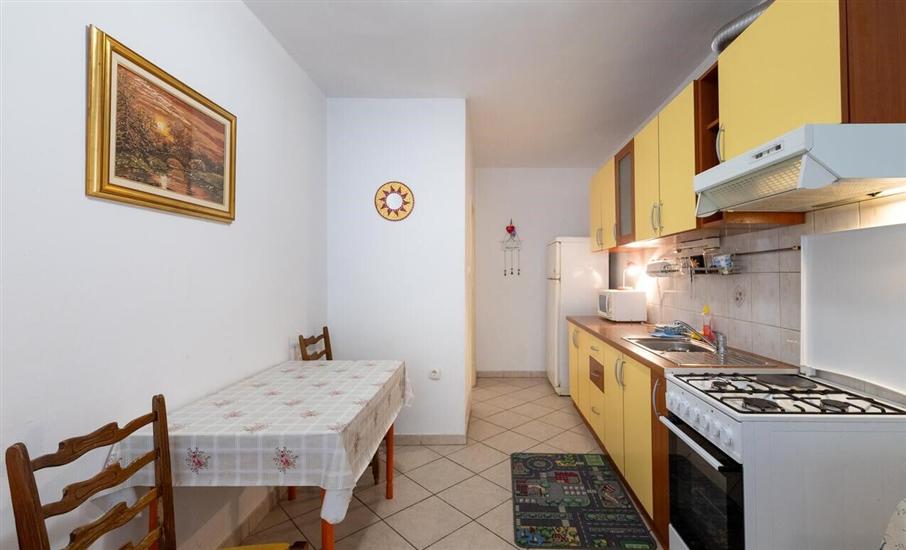 Apartment A3, for 6 persons