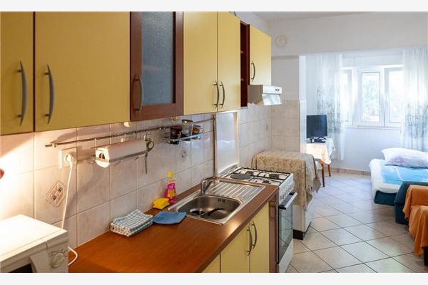 Apartment A3, for 6 persons