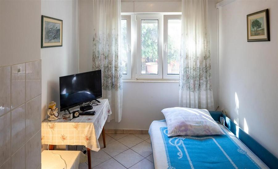 Apartment A3, for 6 persons