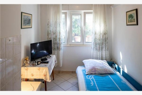 Apartment A3, for 6 persons