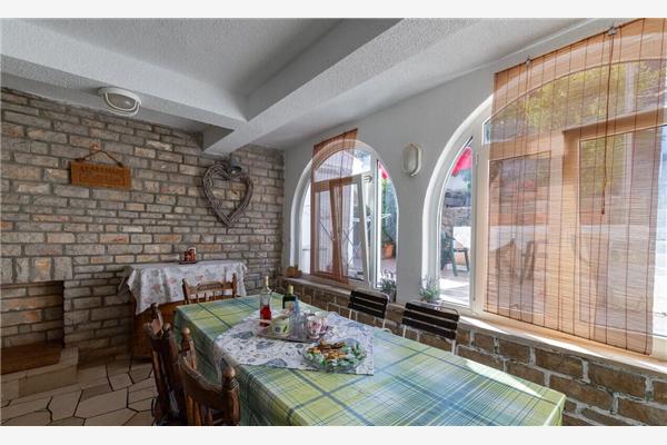 Apartment A3, for 6 persons