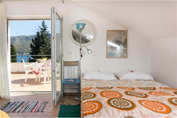 Apartment A2, for 2 persons