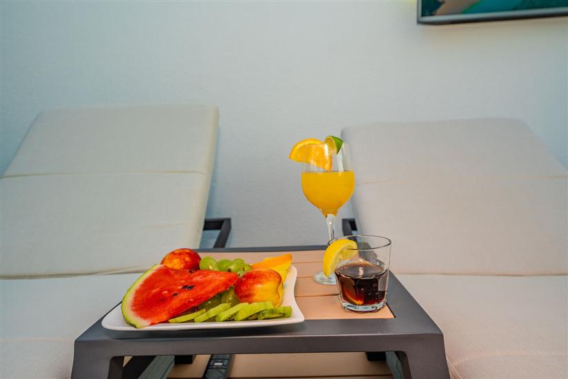 Apartments Luxury Villa Maloca