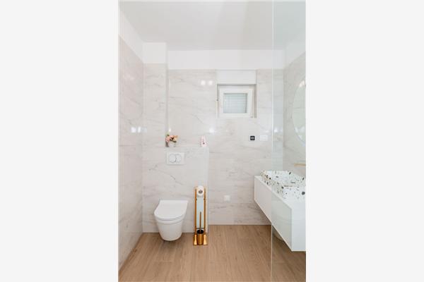 House K1, for 8 persons