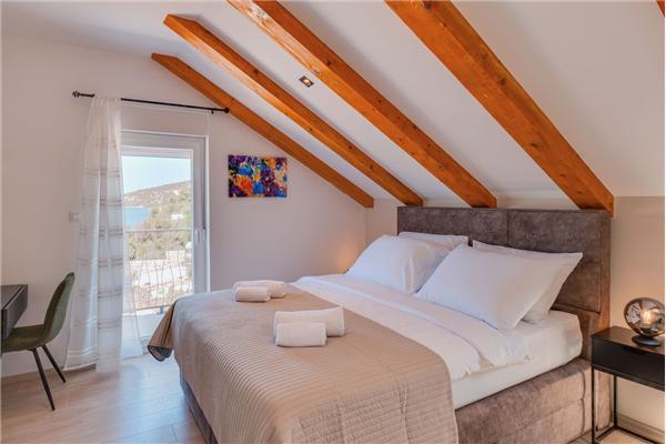 House K1, for 8 persons