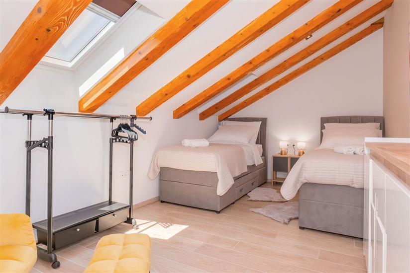 House K1, for 8 persons