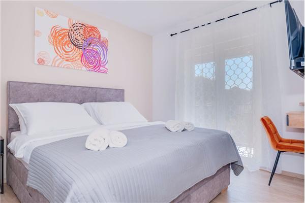 House K1, for 8 persons