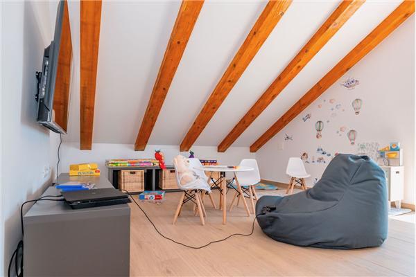 House K1, for 8 persons