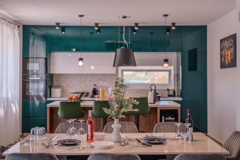 House K1, for 8 persons