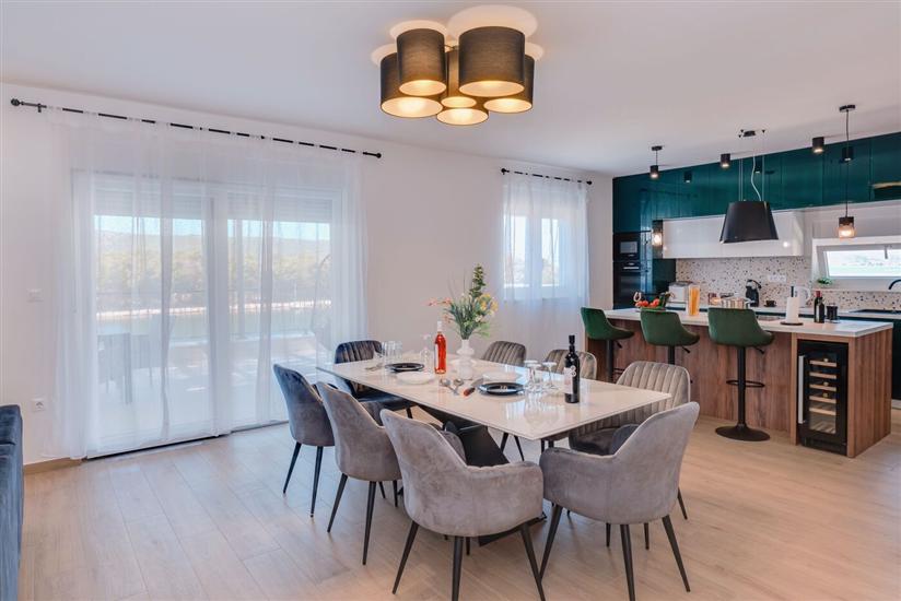 House K1, for 8 persons