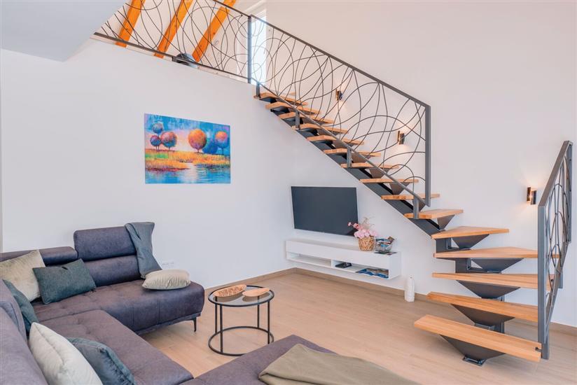 House K1, for 8 persons