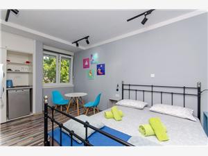Rooms Chic Split, Size 17.00 m2, Airline distance to town centre 700 m