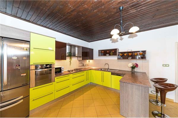 Apartment A1, for 5 persons