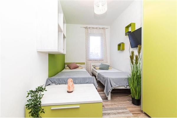 Apartment A2, for 6 persons