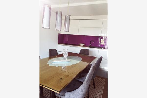 Apartment A1, for 8 persons